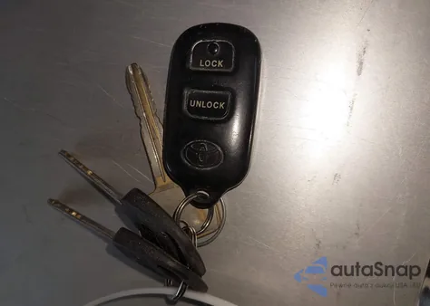 2000 Toyota Camry Le из США, поврежденный, VIN JT2BG22K0Y0464957